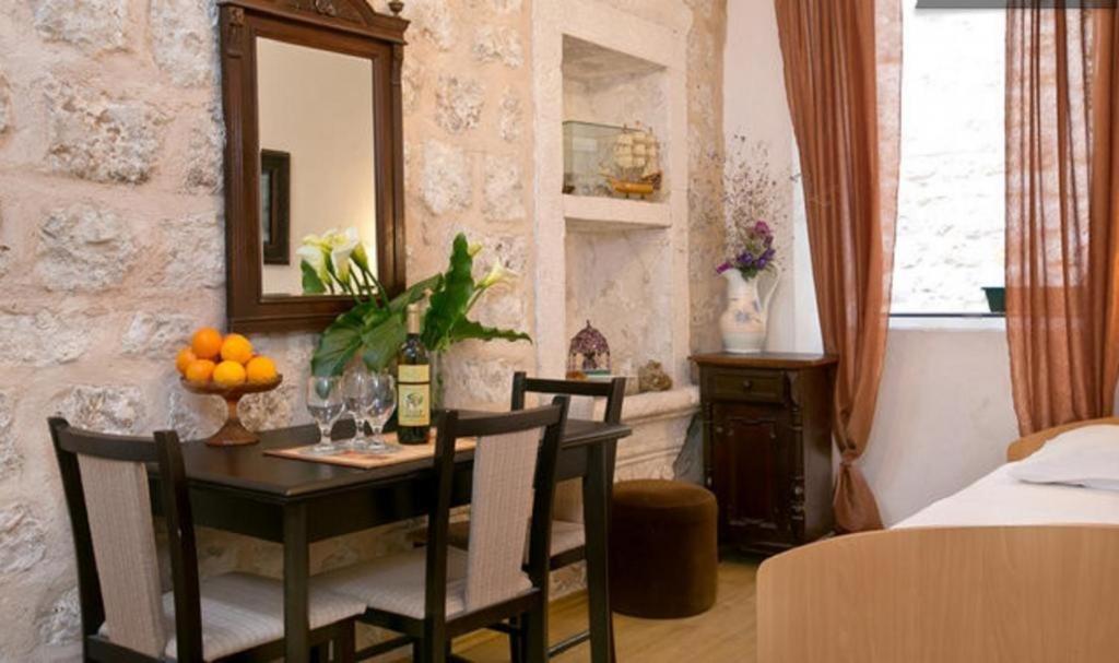 Old Town Budget Apartman Dubrovnik Kültér fotó